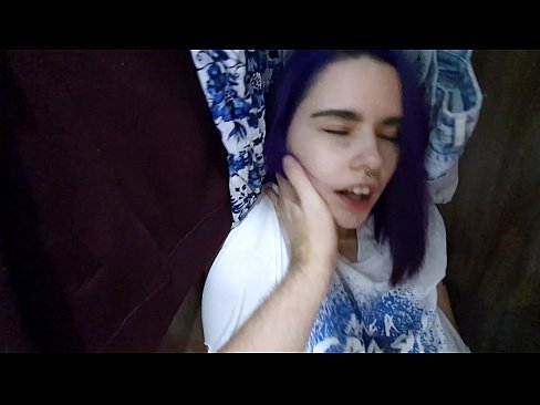 ❤️ Atopo a miña irmá no armario e axudouna a correrse ☑ Vídeo porno en % gl.mobilecric.top % ❌️❤